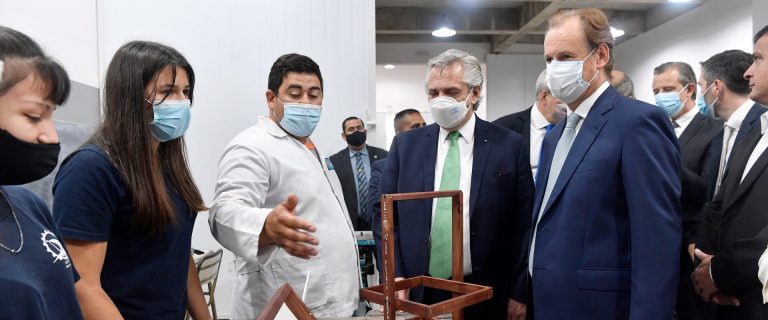 Fernández: “No hay mejor inversión que la educación”