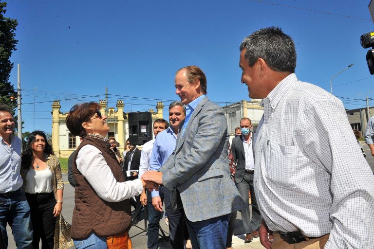 Bordet inauguró el acceso a Aldea Brasilera