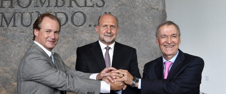 Bordet propuso afianzar el federalismo