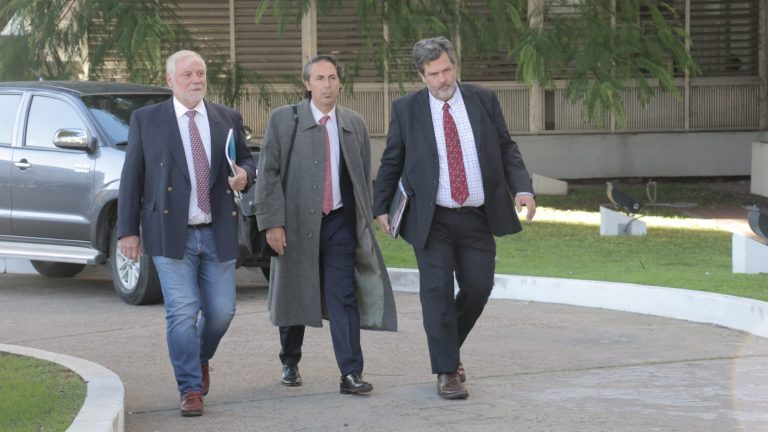 Allende en Tribunales por amenazas: “Confiamos en la Justicia, acá no ha pasado nada”