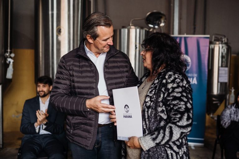 La Municipalidad entregó créditos a emprendedores