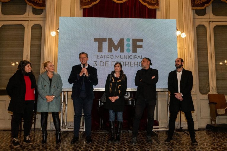El Teatro Municipal 3 de Febrero presentó sus nuevas propuestas