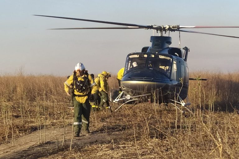 Continúan el monitoreo y combate de incendios en islas del Delta