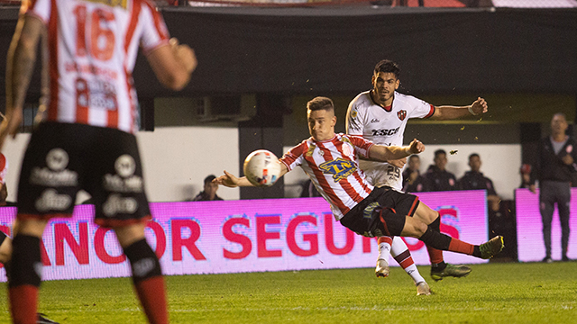 Patronato perdió ante Barracas en un partido polémico con final escandaloso