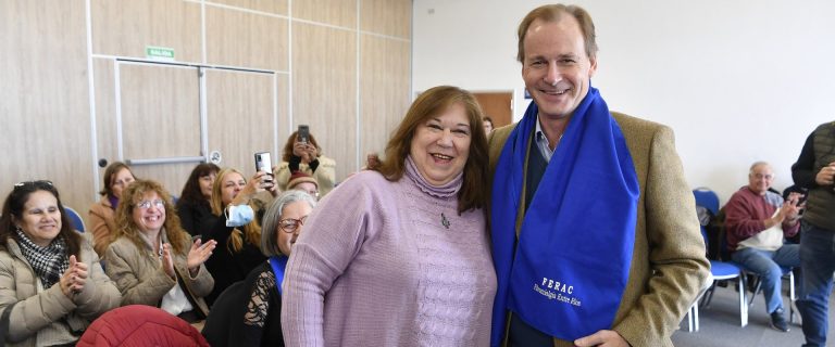 Bordet promulgó la Ley de Fibromialgia: “La salud no tiene partidos políticos”