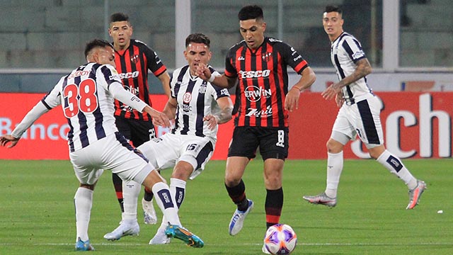 Patronato empató en un juego lleno de emociones: los goles del 3-3 en Córdoba