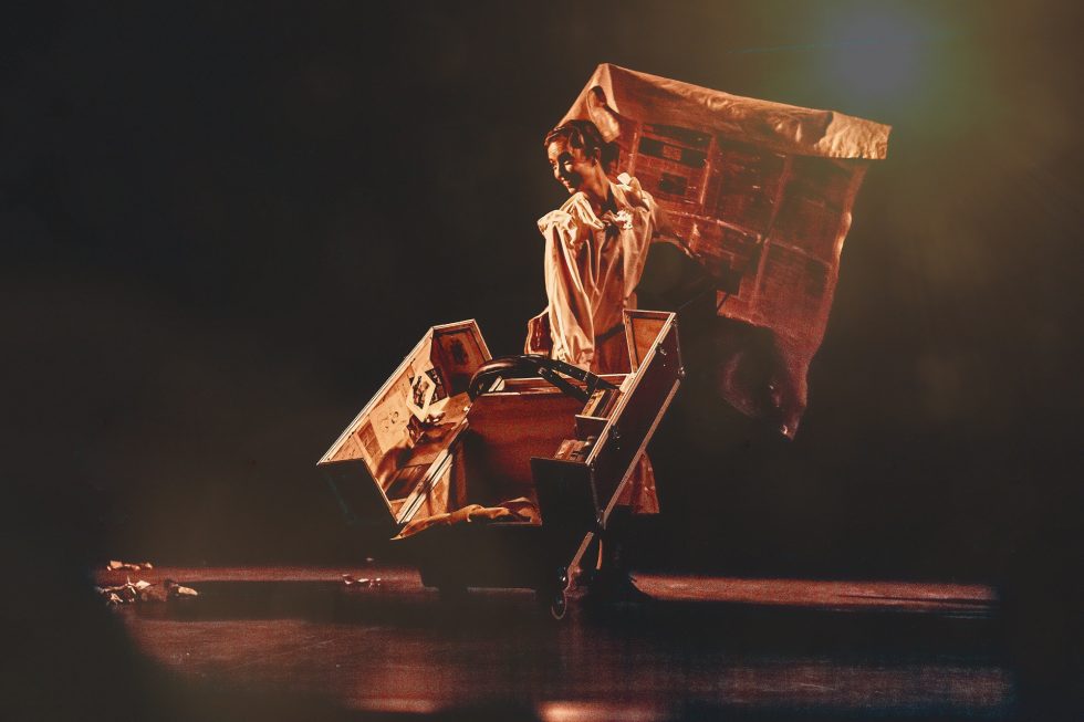 “Aureliana, sueltas palabras para una actriz” se presenta este domingo en La Usina