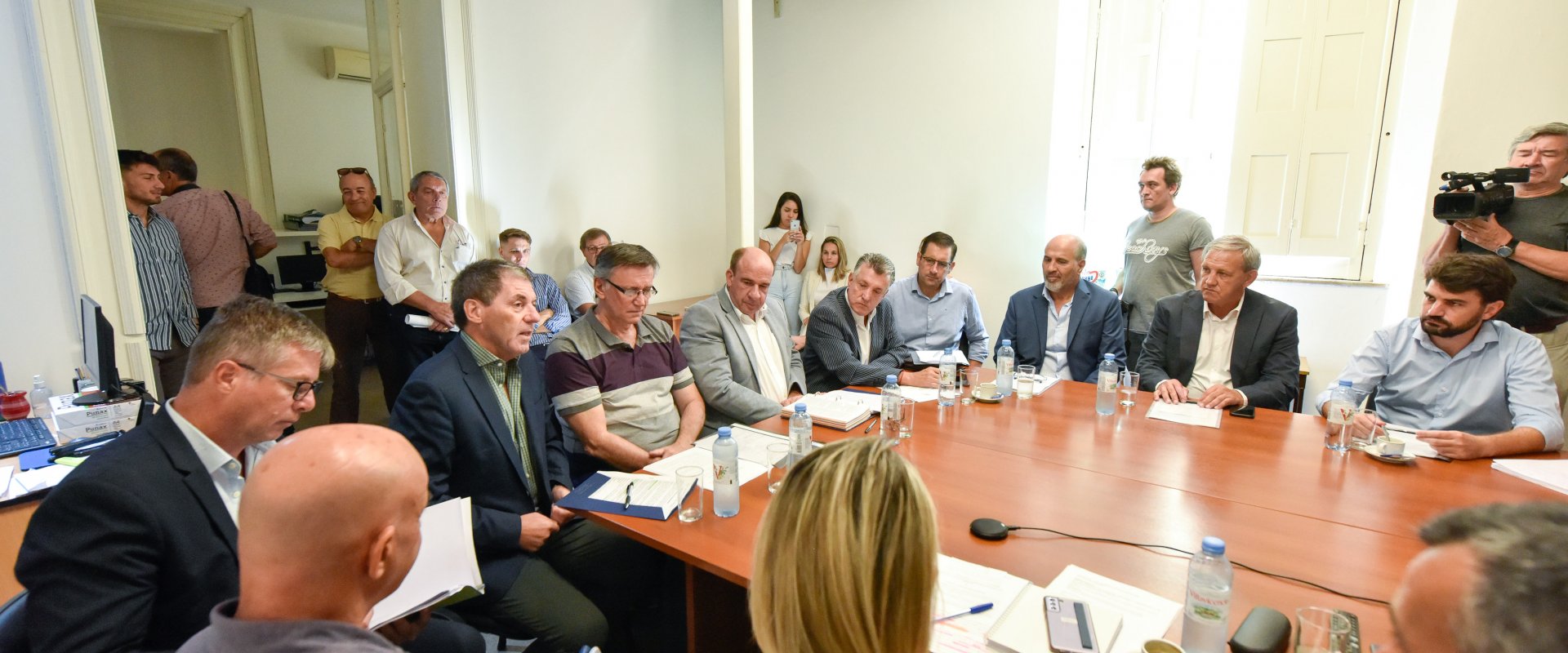 Ballay expuso en comisión de Diputados el proyecto de ley de Promoción Industrial