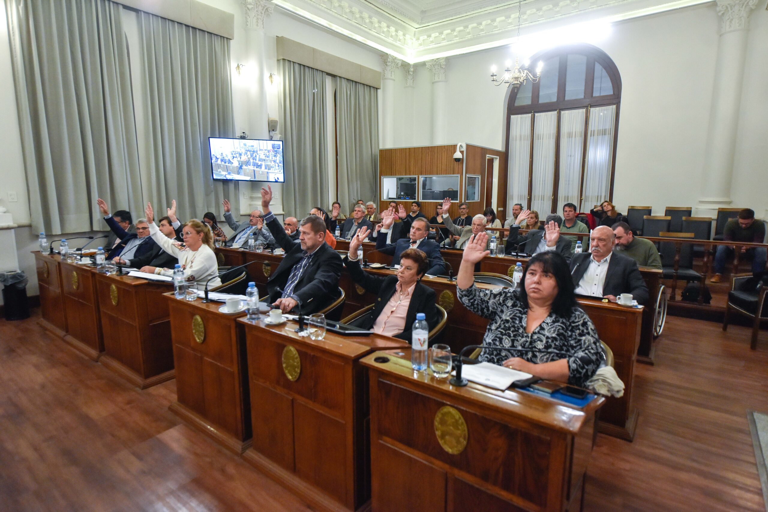 El Senado aprobó reforma del Código Fiscal y cambios en la Ley de Grados de la Orquesta Sinfónica