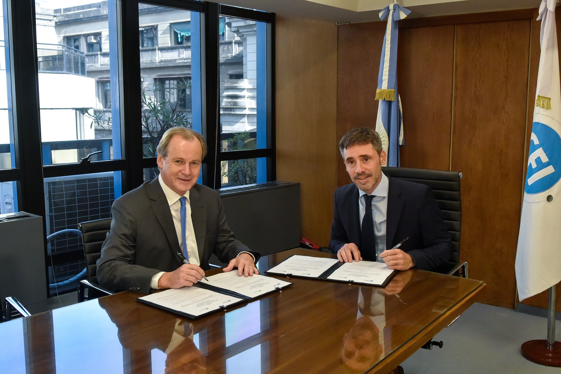 La provincia acordó financiamiento con el CFI para energías renovables, riego y eficiencia hídrica