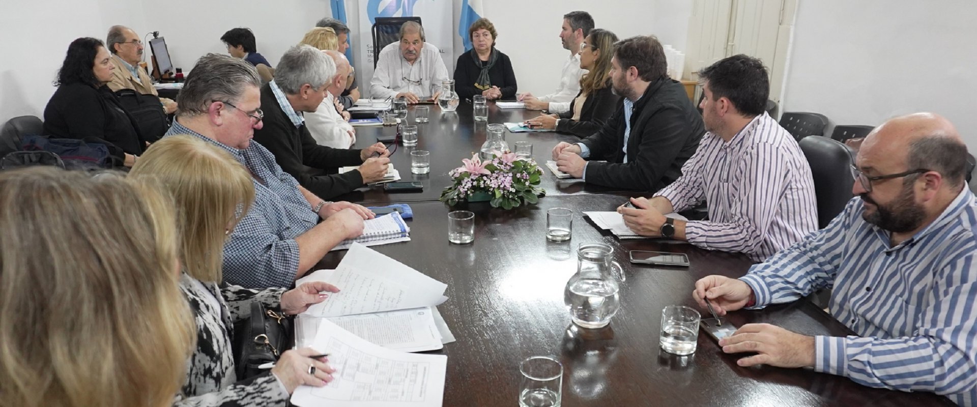 Paritaria docente: el gobierno se comprometió a sostener el incremento de salarios por arriba de la inflación de julio