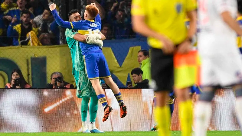 Boca pasó a cuartos de final de la Libertadores tras vencer a Nacional en los penales