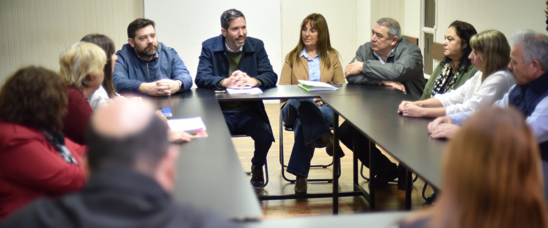 La provincia fortalece la educación con nuevas categorías para más de 3600 trabajadores