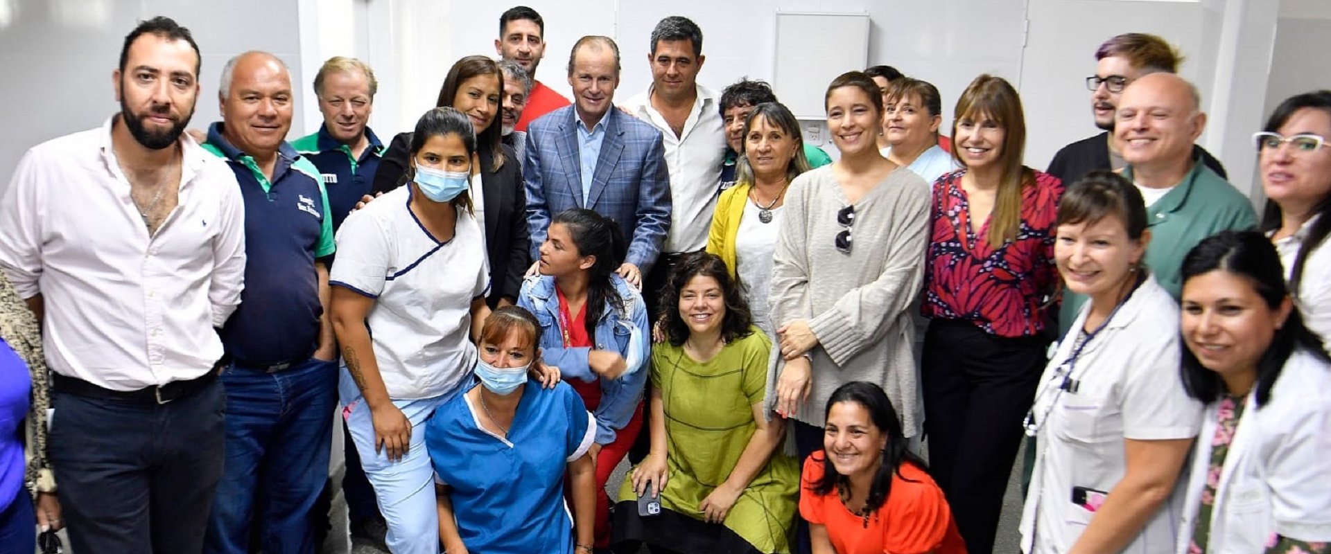 Bordet firmó el decreto que mejora las categorías de más de 5800 trabajadores de salud