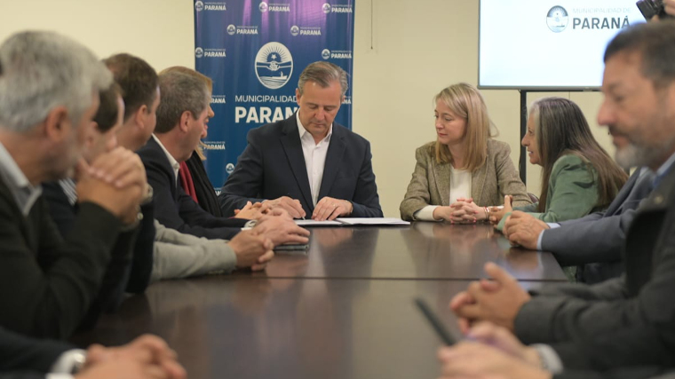Comienza la construcción del parque solar fotovoltaico para producir energía renovable en Paraná