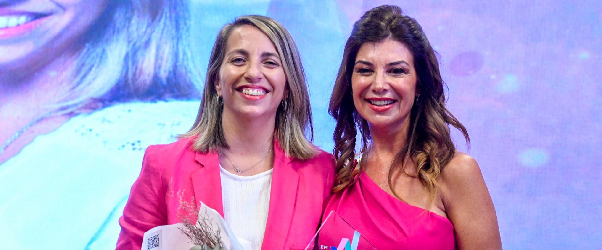 La vicegobernadora Stratta fue distinguida como Embajadora del Foro Económico de la Mujer