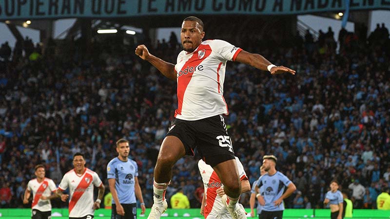 River venció a Belgrano y clasificó a la semifinal