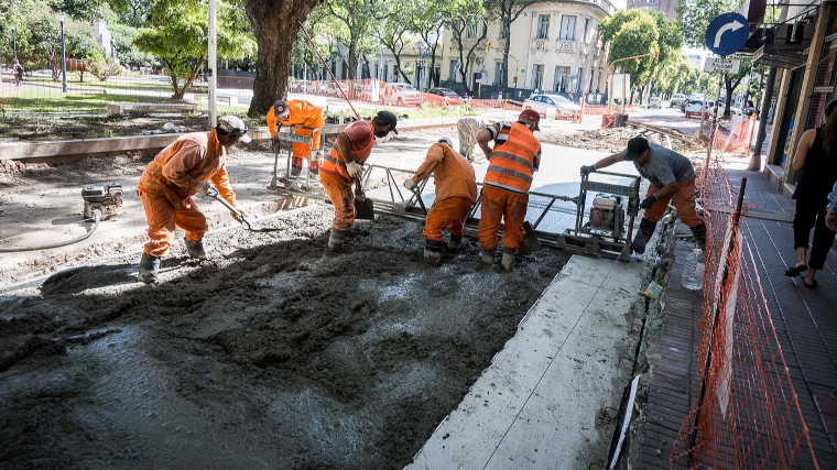 Avanza a buen ritmo la obra en inmediaciones de Plaza Carbó