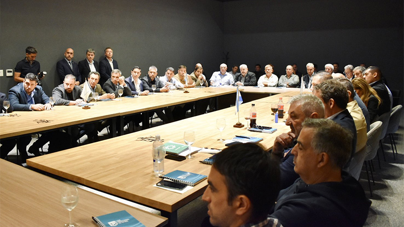 Hubo reunión en AFA tras la polémica por los arbitrajes: el pedido de Tapia