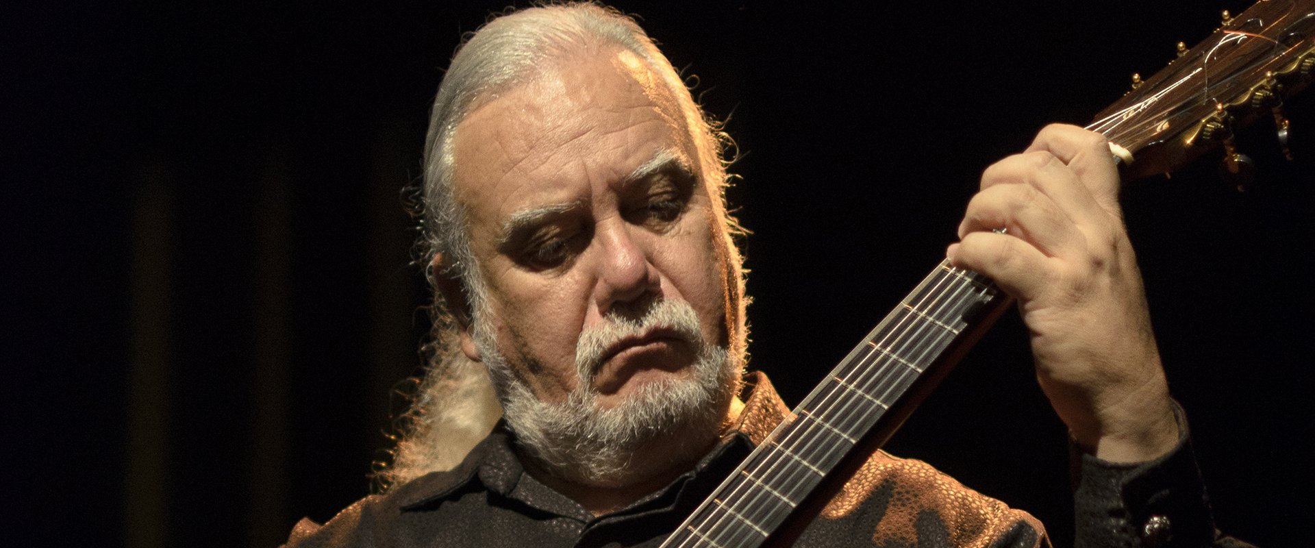 La Sinfónica tocará en La Vieja Usina junto al paranaense Eduardo Isaac