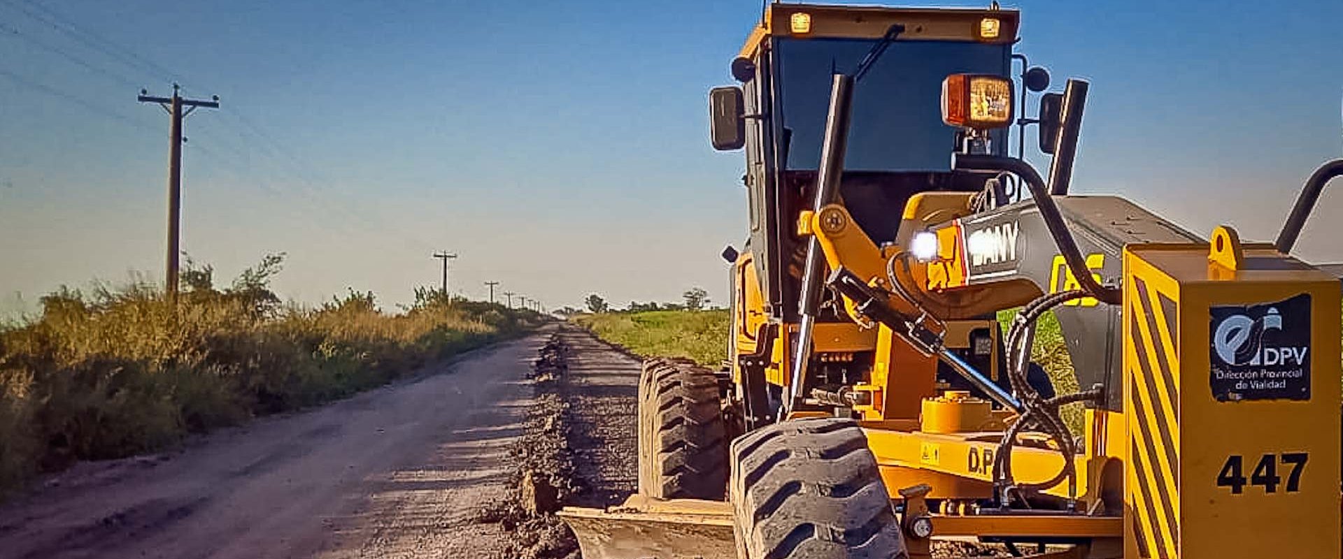 Continúa el programa de mantenimiento de caminos rurales en el departamento Villaguay