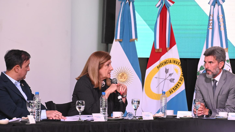 Rosario Romero participó de un encuentro federal de intendentes en la ciudad de Rosario