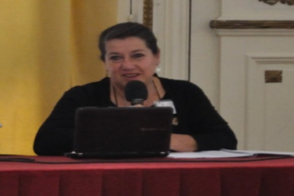 La escritora Griselda De Paoli presentará un libro y brindará una charla en la Biblioteca Provincial