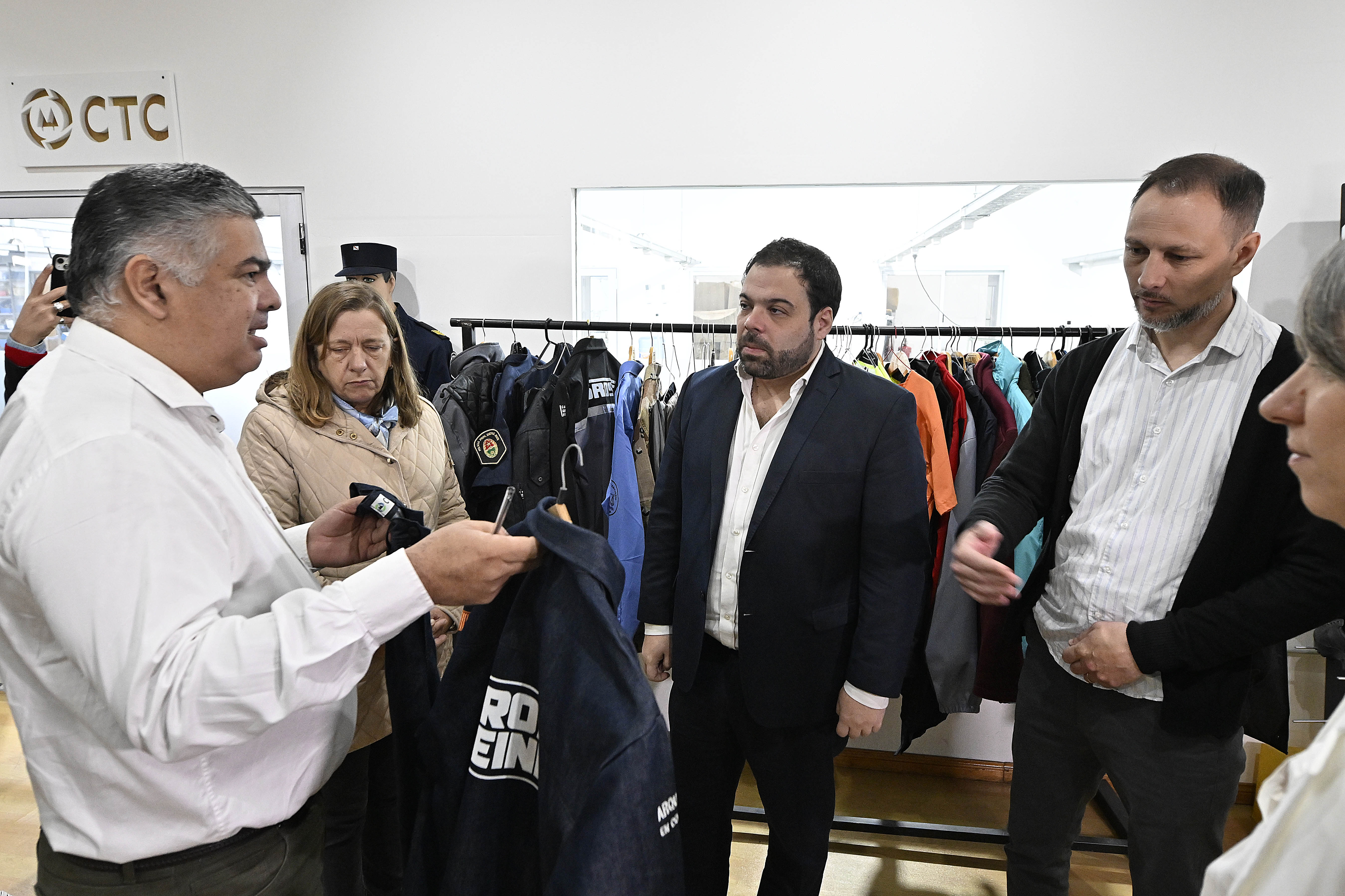 Medidas de apoyo económico y fortalecimiento para cooperativas