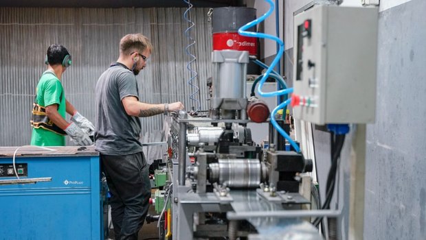 Diputados presentaron un proyecto de Emergencia para el sector pyme en el Congreso