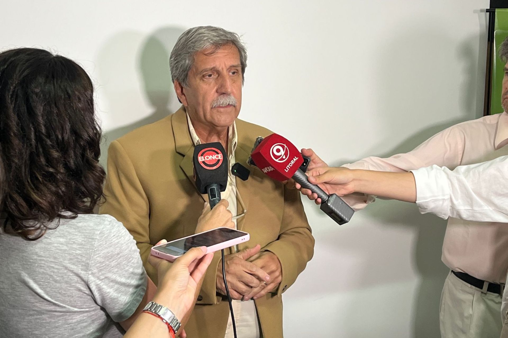 El ministro de Salud brindó precisiones sobre la situación del dengue en la provincia