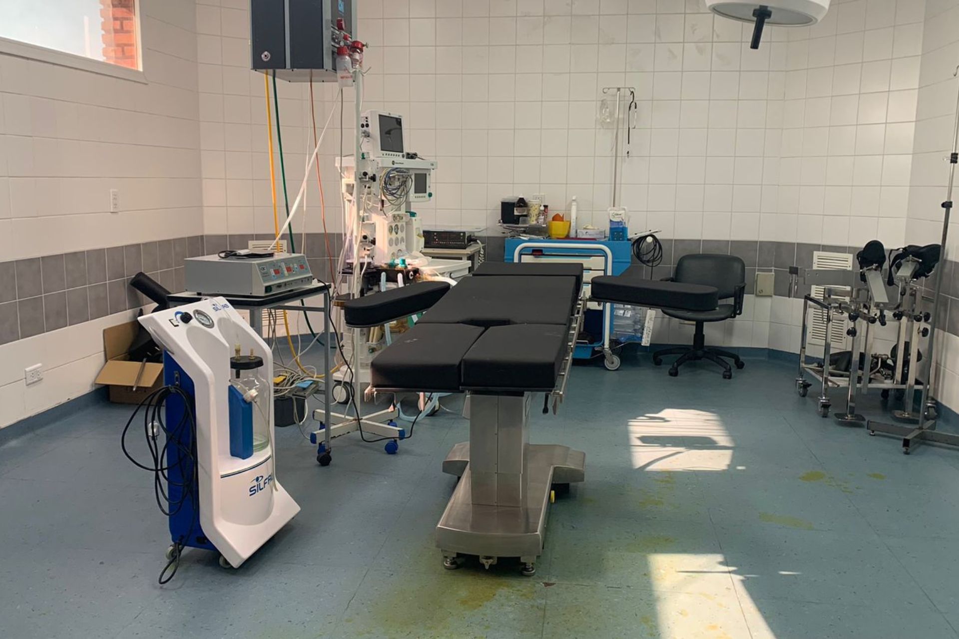 El hospital Masvernat incorporó una nueva mesa de cirugía de última tecnología