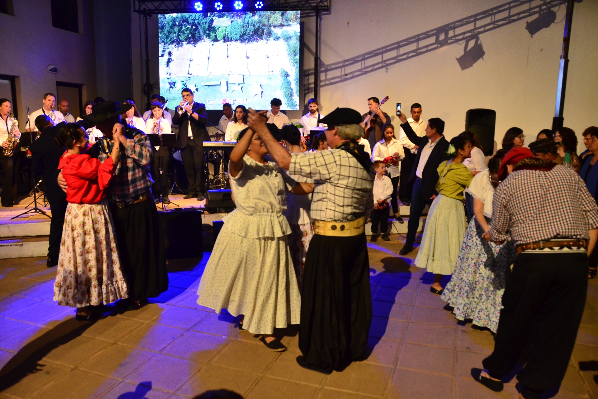 Con Ramírez se muestra, abrirá un ciclo de presentaciones de localidades entrerrianas en la Casa de la Cultura