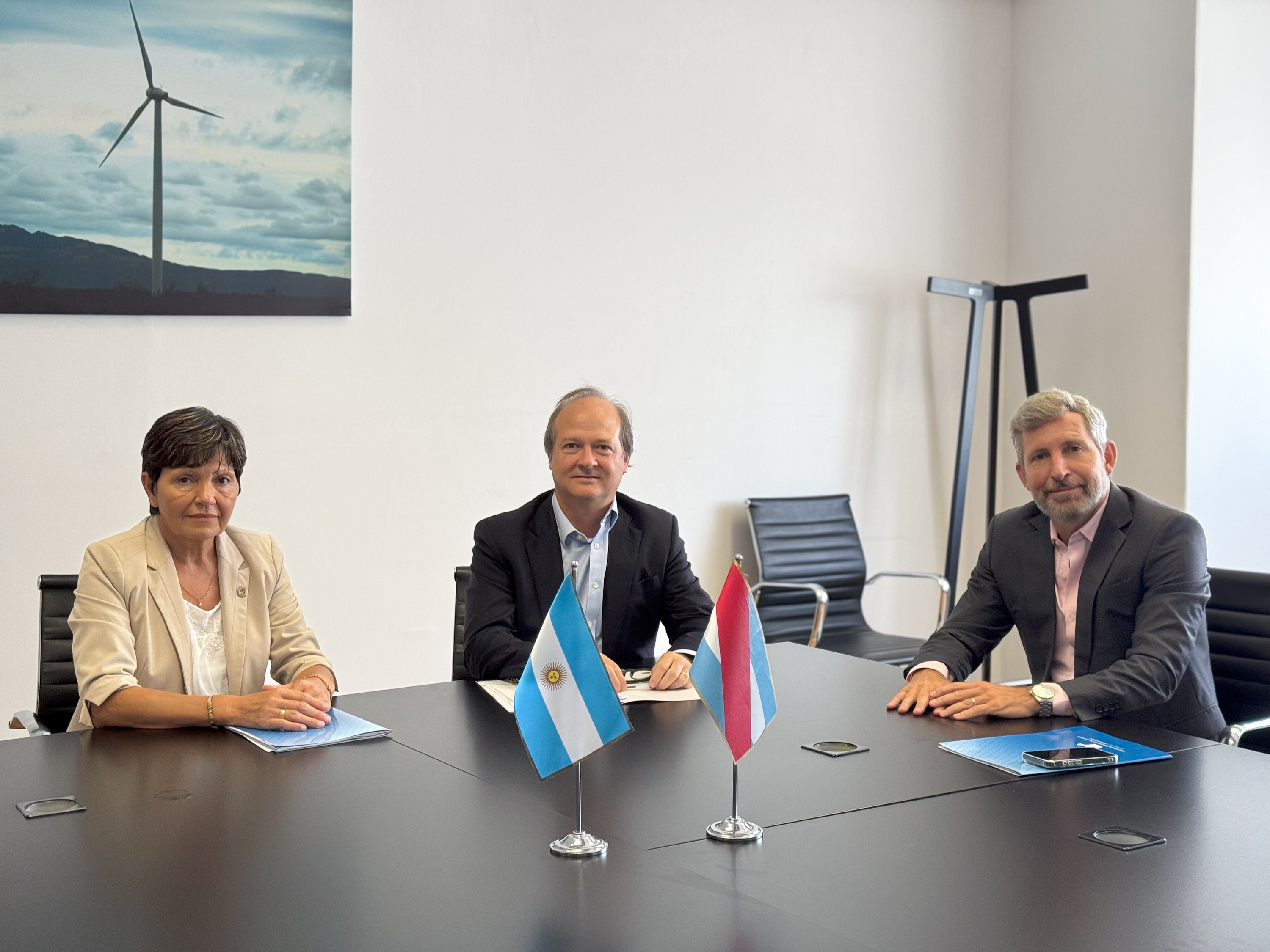 Frigerio impulsa el crecimiento de la avicultura entrerriana