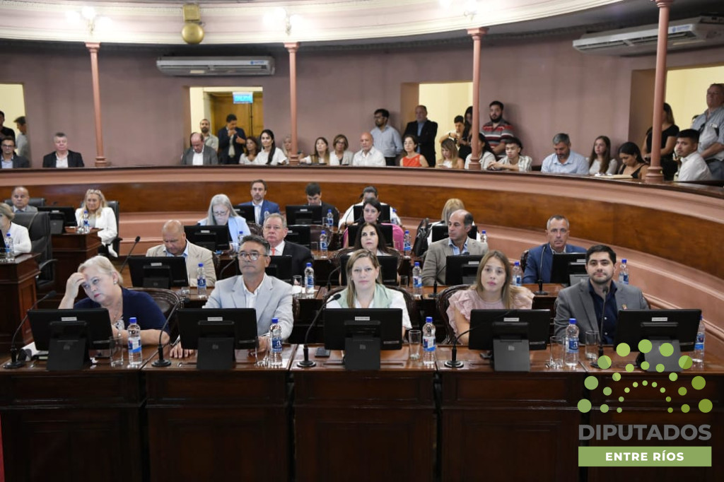 Diputados y Senadores de Juntos por Entre Ríos repudiaron las agresiones de Caputo a Manes