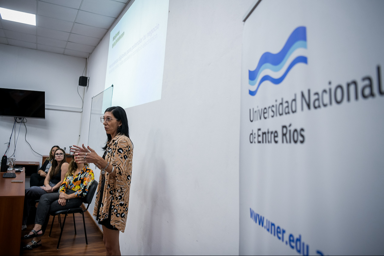 El ciclo Mujeres Producen culminó con una jornada de capacitación para emprendedoras locales