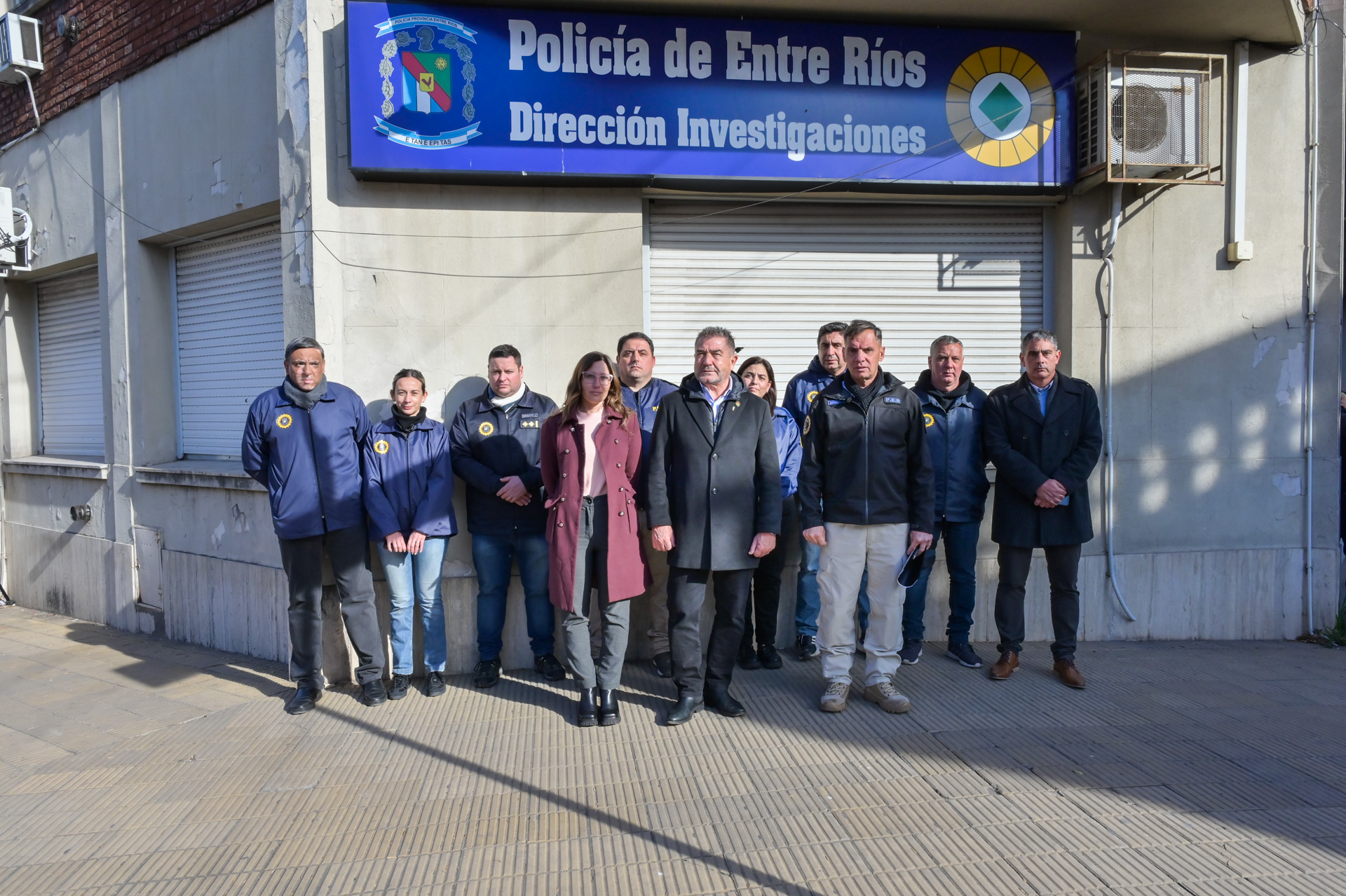 Con 18 allanamientos en Entre Ríos desbaratan banda de estafadores