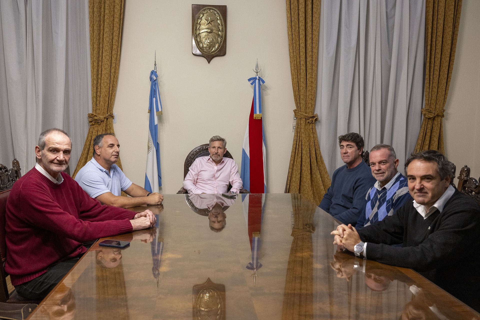 Frigerio se reunió con autoridades del rugby entrerriano por la organización del Seven de la República