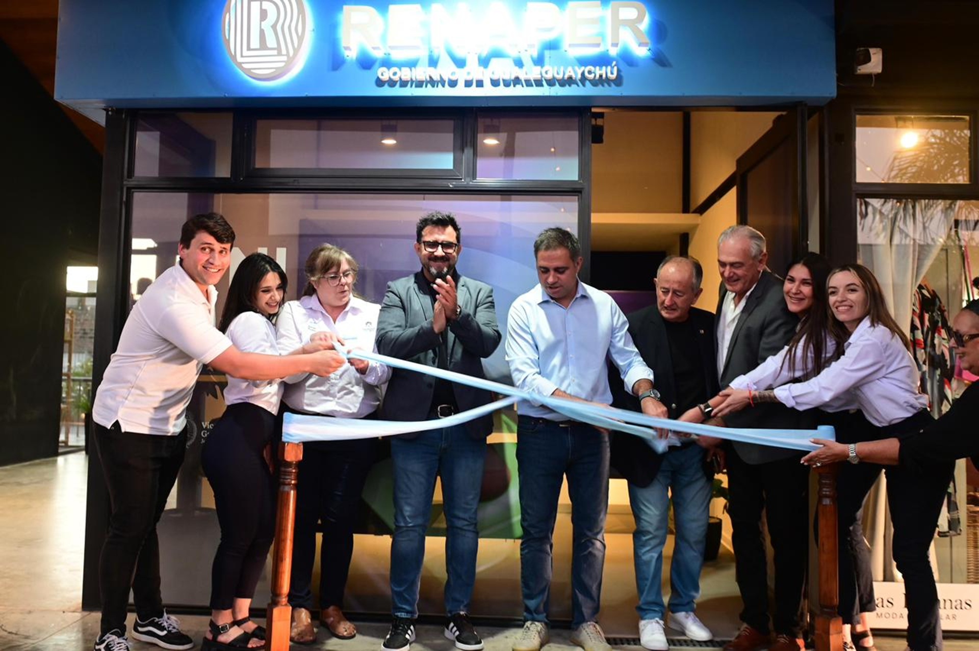 Se inauguró una oficina del Renaper para trámites de DNI y pasaporte