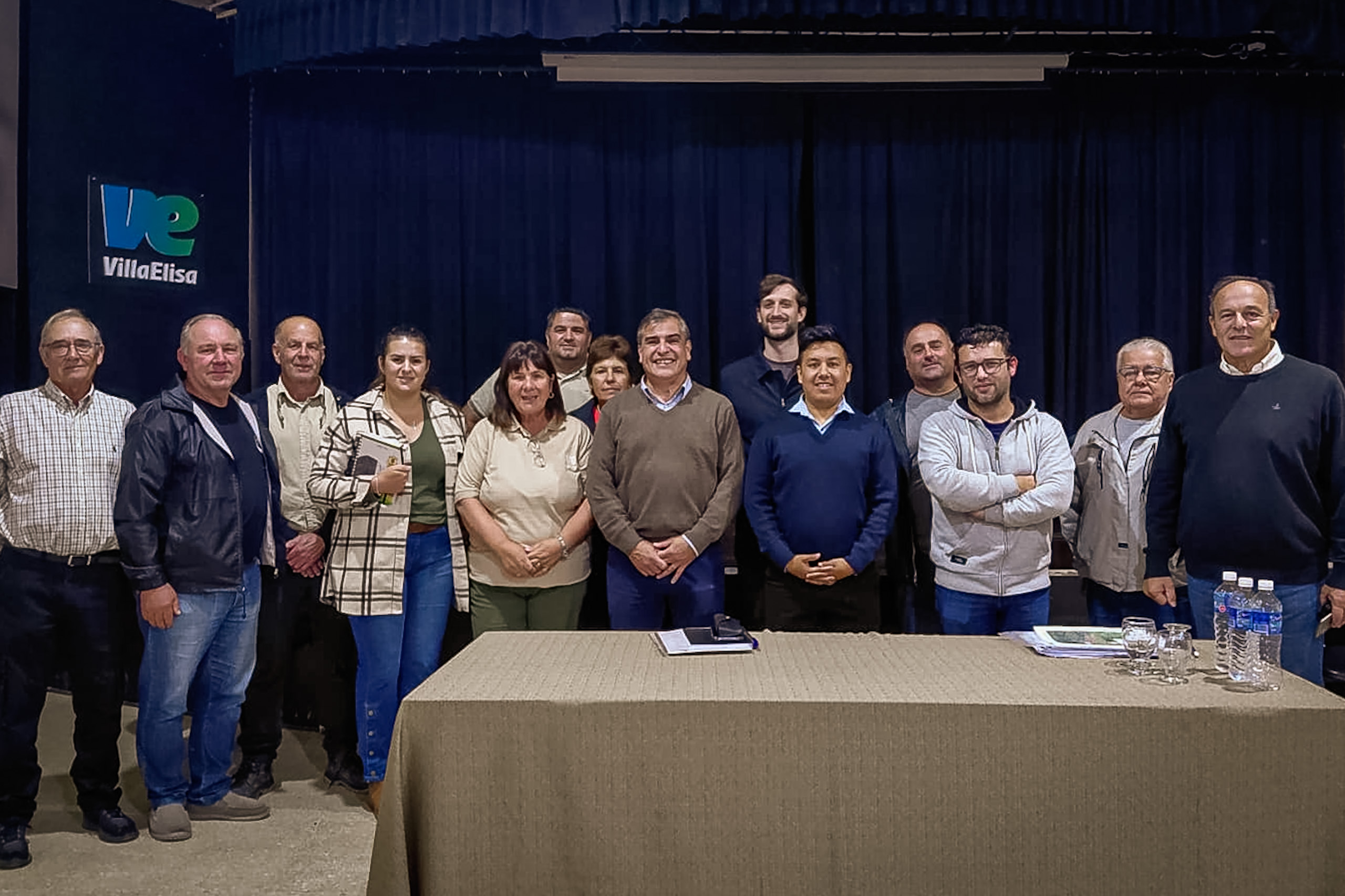 Vialidad concreta acuerdos con gobiernos locales para la mejora de caminos rurales